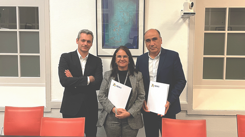 Signature d'un partenariat avec l'APEC